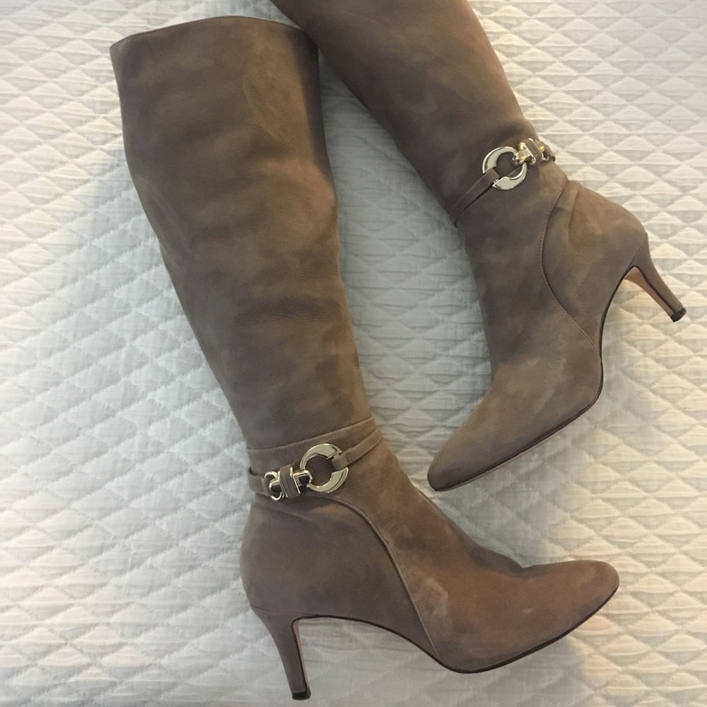 Antonio Melani - Tan Suede Heeled Boots